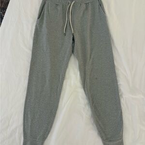 Vuori Performance Jogger Gray